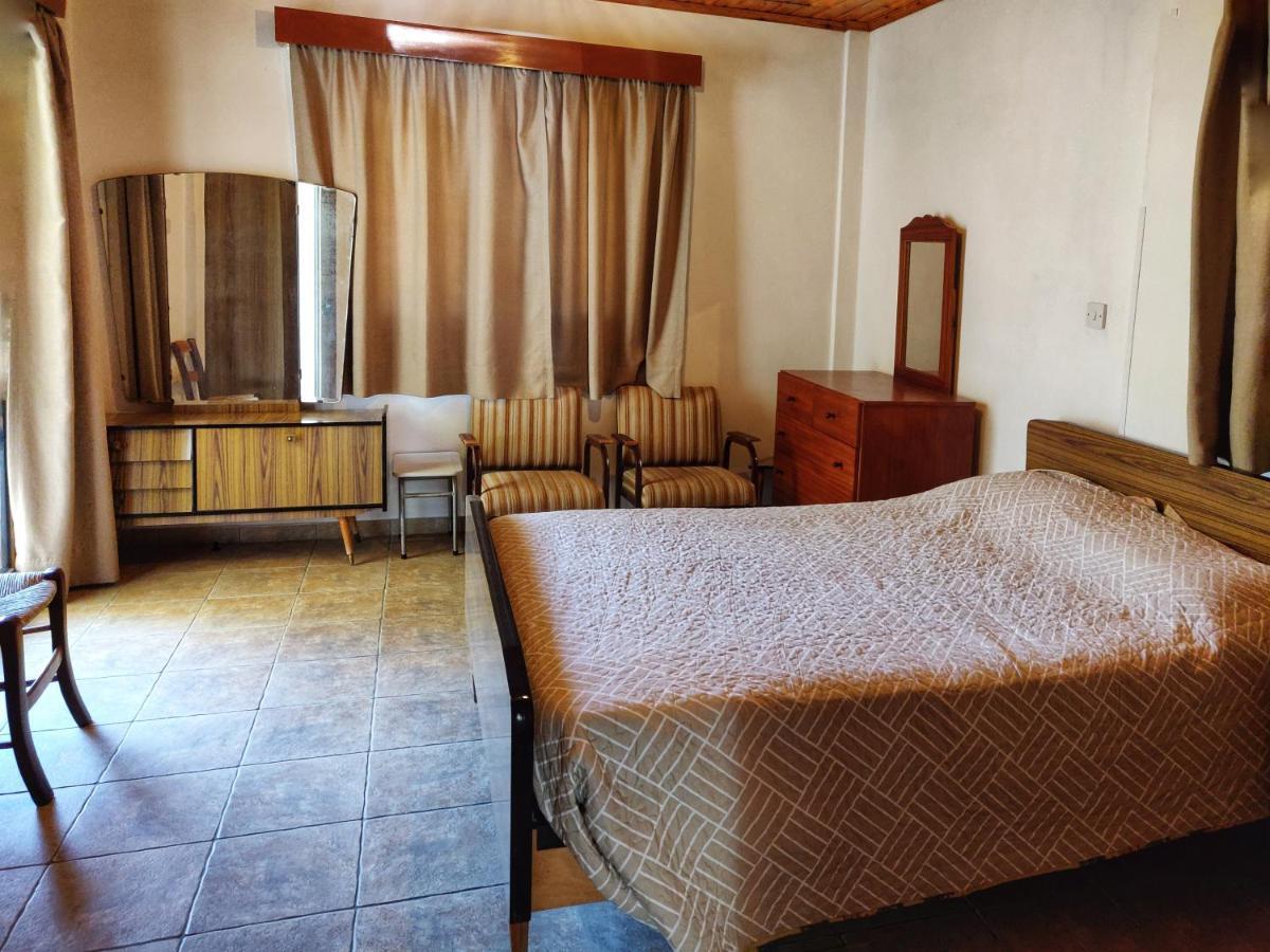 Το Σπίτι Του Προκόπη Villa Nikosia Bagian luar foto